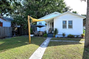 1704 COCOANUT AVENUE, SARASOTA, FL 34234 - MLS#MFRA4666635