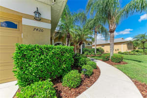 7420 ARROWHEAD RUN, LAKEWOOD RANCH, FL 34202 - MLS#MFRA4666642