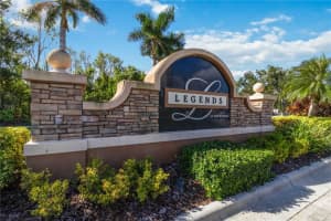343 LONDONDERRY DRIVE, SARASOTA, FL 34240 - MLS#MFRA4666644