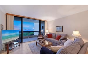 1932 HARBOURSIDE DRIVE, LONGBOAT KEY, FL 34228 - MLS#MFRA4666650