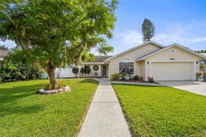 2816 34TH AVENUE DRIVE, BRADENTON, FL 34208 - MLS#MFRA4666659
