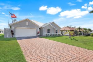 566 CORRIENTES CIRCLE, PUNTA GORDA, FL 33983 - MLS#MFRA4666669