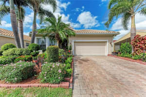 6306 42nd St E, SARASOTA