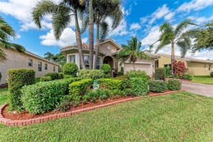 6306 42ND STREET, SARASOTA, FL 34243 Sold 12/01/25