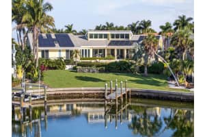 1571 HARBOR CAY LANE, LONGBOAT KEY, FL 34228 - MLS#MFRA4666688