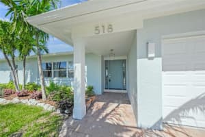 518 74TH STREET, HOLMES BEACH, FL 34217 - MLS#MFRA4666701