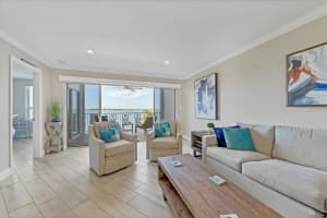 37 SUNSET DRIVE, SARASOTA, FL 34236 - MLS#MFRA4666714