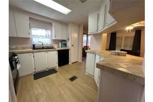 283 APRICOT STREET, BRADENTON, FL 34207 - MLS#MFRA4666738