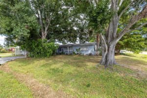 5643 Murdock Ave, SARASOTA