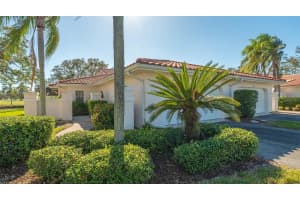 7320 GOLF POINTE CIRCLE, SARASOTA, FL 34243 - MLS#MFRA4666761