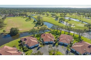 7320 GOLF POINTE CIRCLE, SARASOTA, FL 34243 - MLS#MFRA4666761