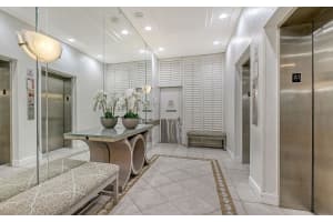 1212 BENJAMIN FRANKLIN DRIVE, SARASOTA, FL 34236 - MLS#MFRA4666764