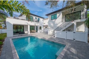 2440 FLOYD STREET, SARASOTA, FL 34239 - MLS#MFRA4666800