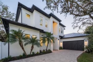 2420 FLOYD STREET, SARASOTA, FL 34239 - MLS#MFRA4666807