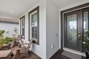 2033 WOODLEAF HAMMOCK CT, BRADENTON, FL 34211 Sold 11/14/25