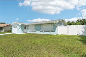 2367 IVANHOE STREET, PORT CHARLOTTE, FL 33952 - MLS#MFRA4666827