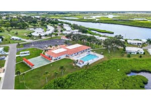 4003 JOYCE DRIVE, BRADENTON, FL 34208 - MLS#MFRA4666898