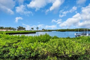 4003 JOYCE DRIVE, BRADENTON, FL 34208 - MLS#MFRA4666898