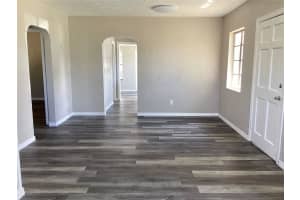 2504 38TH AVENUE, BRADENTON, FL 34205 - MLS#MFRA4666915