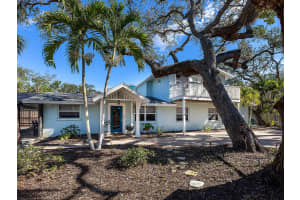 5151 SAINT ALBANS AVENUE, SARASOTA, FL 34242 - MLS#MFRA4666929