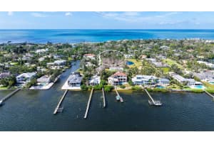 7401 MIDNIGHT PASS ROAD, SARASOTA, FL 34242 - MLS#MFRA4666934