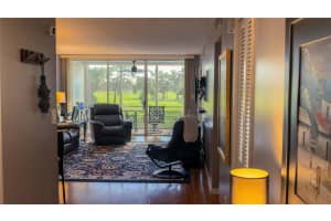 7461 COUNTRY CLUB DRIVE, SARASOTA, FL 34243 - MLS#MFRA4666956