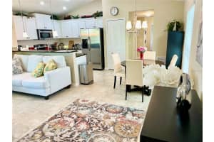 6417 PINE BREEZE RUN, SARASOTA, FL 34243 - MLS#MFRA4666959