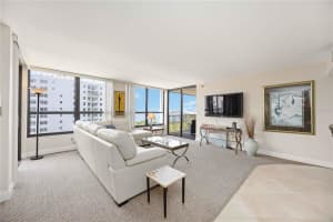 11 SUNSET DRIVE, SARASOTA, FL 34236 - MLS#MFRA4666984