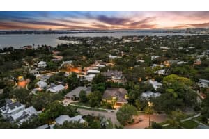 1757 OVAL DRIVE, SARASOTA, FL 34239 - MLS#MFRA4666998