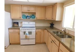 3500 LAKE BAYSHORE DR #K101, BRADENTON, FL 34205 - MLS#MFRA4667013