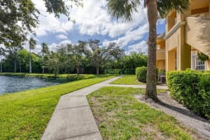 1010 VILLAGIO CIRCLE, SARASOTA, FL 34237 Sold 11/10/25