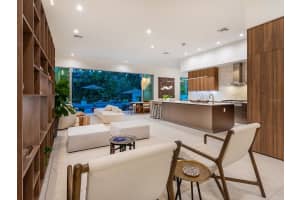1631 HILLVIEW STREET, SARASOTA, FL 34239 - MLS#MFRA4667057