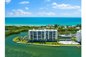 9397 MIDNIGHT PASS ROAD, SARASOTA, FL 34242 - MLS#MFRA4667084