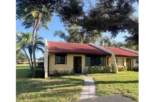 1317 57th St W, BRADENTON