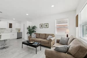3530 GOODRICH AVENUE, SARASOTA, FL 34234 - MLS#MFRA4667097