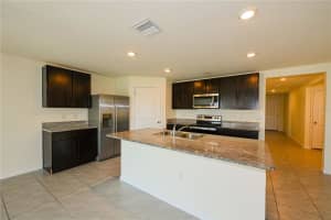 16755 SUNBURST LAKE STREET, WIMAUMA, FL 33598 - MLS#MFRA4667100