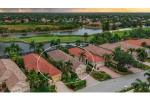 7232 PRESIDIO GLEN, LAKEWOOD RANCH, FL 34202 - MLS#MFRA4667124