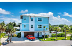 630 Companion Way, LONGBOAT KEY