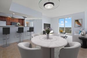 800 TAMIAMI TRAIL, SARASOTA, FL 34236 - MLS#MFRA4667134