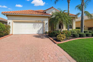 4235 65TH TERRACE, SARASOTA, FL 34243 - MLS#MFRA4667138
