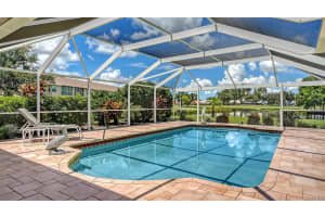 6803 DREWRYS BLUFF, BRADENTON, FL 34203 - MLS#MFRA4667205