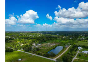 301 EAST ROAD, SARASOTA, FL 34240 - MLS#MFRA4667218