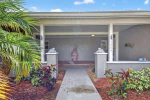 1884 SOUTHPOINTE DRIVE, SARASOTA, FL 34231 - MLS#MFRA4667255