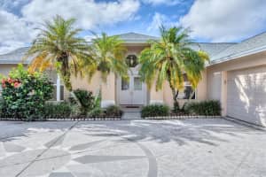 10404 PALMBROOKE TERRACE, BRADENTON, FL 34202 - MLS#MFRA4667259