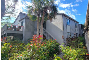 1611 CLOWER CREEK DRIVE, SARASOTA, FL 34231 - MLS#MFRA4667278