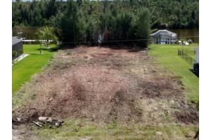 16632 LIGGETT CIRCLE, PORT CHARLOTTE, FL 33981 - MLS#MFRA4667290