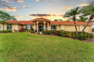312 YACHT HARBOR DRIVE, OSPREY, FL 34229 - MLS#MFRA4667293