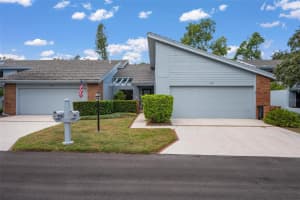 2644 MOSS OAK DRIVE, SARASOTA, FL 34231 - MLS#MFRA4667304