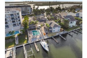 9022 MIDNIGHT PASS ROAD, SARASOTA, FL 34242 - MLS#MFRA4667321