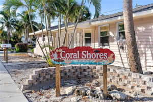 9022 MIDNIGHT PASS ROAD, SARASOTA, FL 34242 - MLS#MFRA4667321